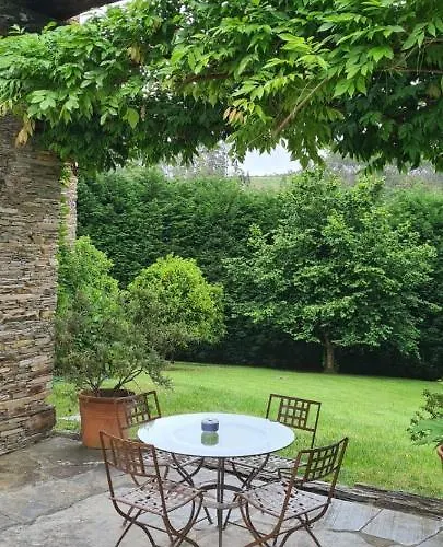 ホテル Casa Donano リバデオ